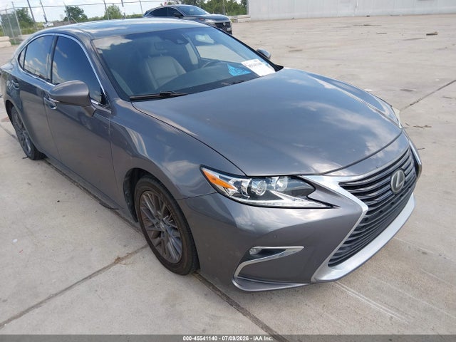 2018 LEXUS ES 