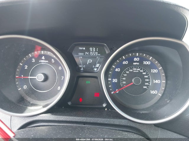 صورة 7 لـ 2013 Hyundai ELANTRA LIMITED