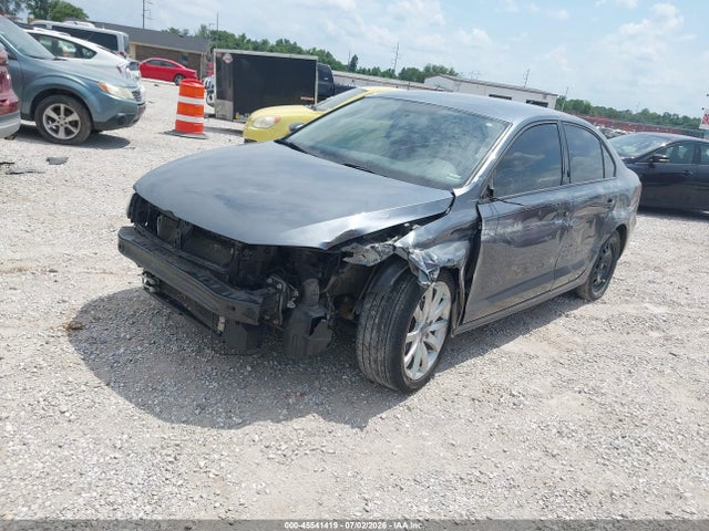2015 Volkswagen JETTA 2.0L S — фото 2