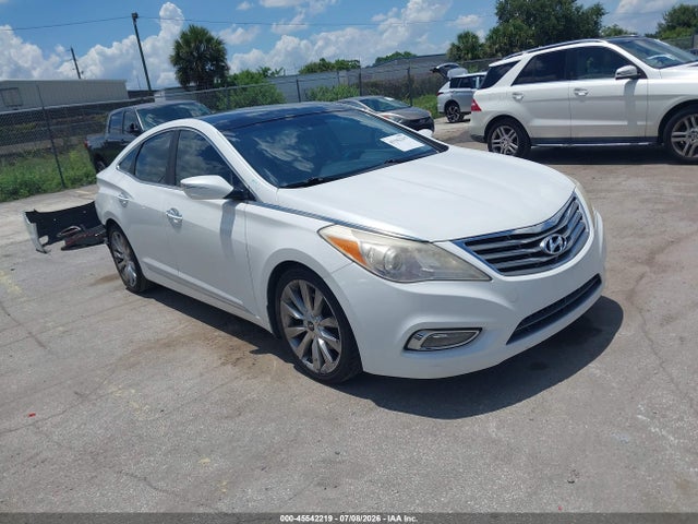 2013 HYUNDAI AZERA 