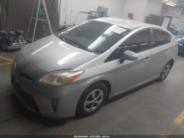 2014 Toyota PRIUS THREE 照片 2