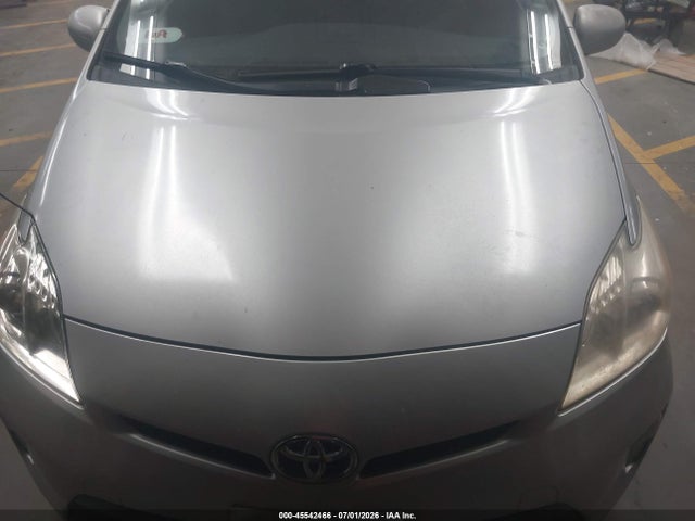 2014 Toyota PRIUS THREE 照片 6