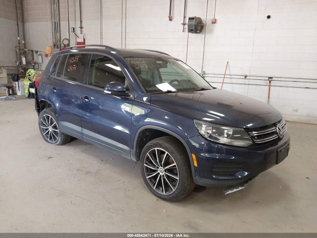 2016 VOLKSWAGEN TIGUAN S