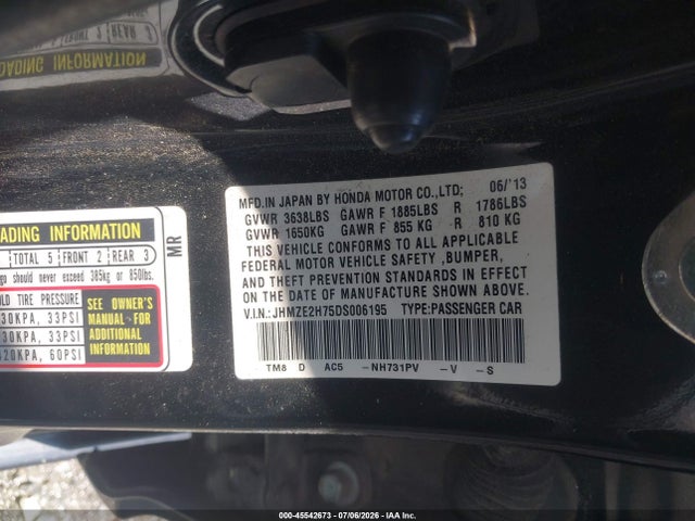 صورة 9 لـ 2013 Honda INSIGHT EX