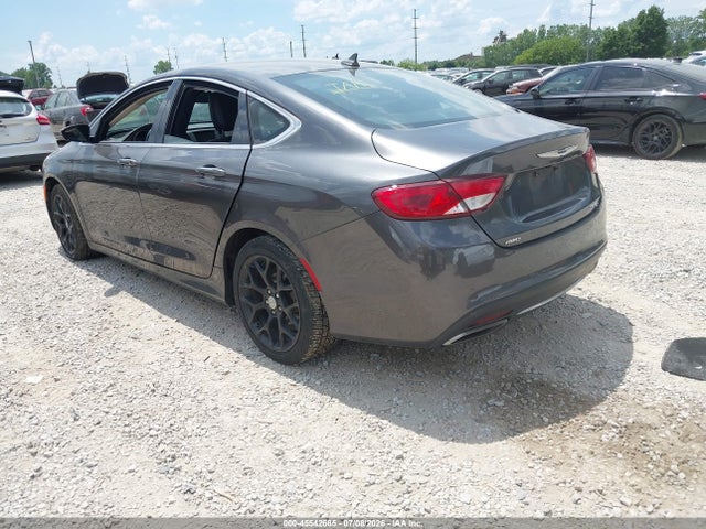 2015 Chrysler 200 C 照片 3
