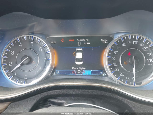 2015 Chrysler 200 C 照片 7
