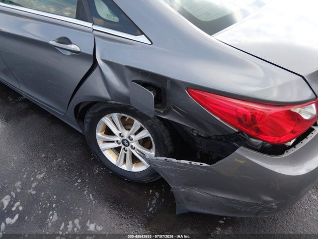 2013 Hyundai SONATA GLS — миниатюра 17