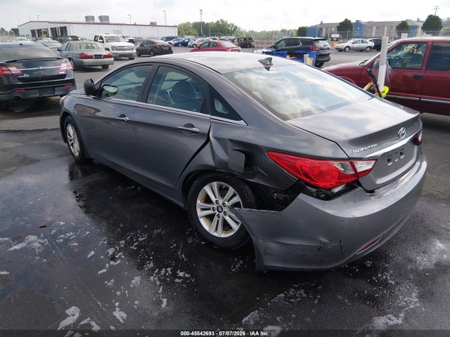 2013 Hyundai SONATA GLS 照片 3
