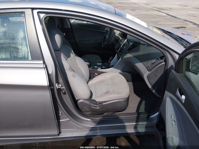 2013 Hyundai SONATA GLS 照片 5