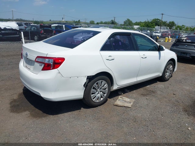 صورة 4 لـ 2012 Toyota CAMRY LE