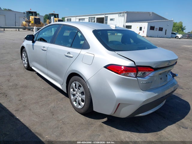 2020 Toyota COROLLA LE photo 3