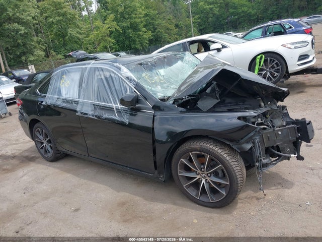 2016 TOYOTA CAMRY XSE V6