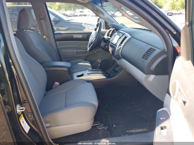 2014 Toyota TACOMA BASE V6 photo 5