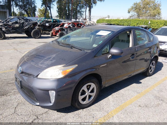 2012 Toyota PRIUS TWO photo 2