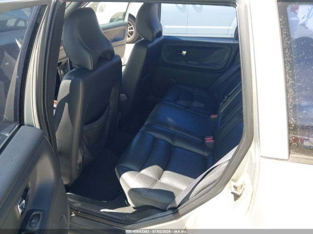 صورة 8 لـ 2000 Volvo V70 XC/XC SE