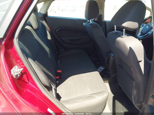 صورة مصغرة 8 لـ 2015 FORD FIESTA SE