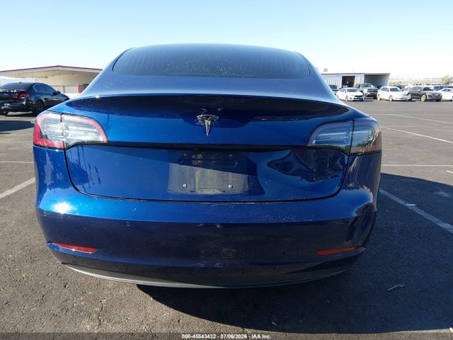 صورة مصغرة 15 لـ 2018 Tesla MODEL 3 LONG RANGE/MID RANGE