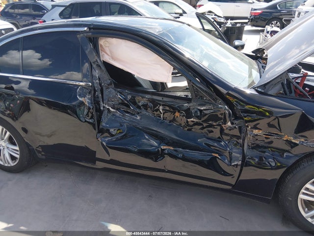 صورة 6 لـ 2012 Infiniti G37 JOURNEY