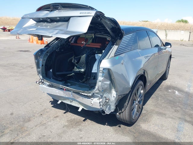 2025 CADILLAC OPTIQ SPORT 2 AWD 4