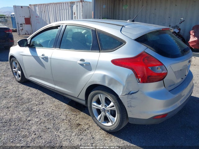 صورة 3 لـ 2014 FORD FOCUS SE