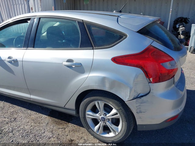 صورة 6 لـ 2014 FORD FOCUS SE