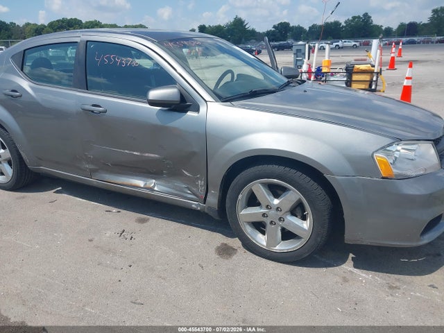 صورة 6 لـ 2013 Dodge AVENGER SXT