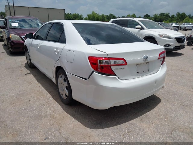 صورة 3 لـ 2012 Toyota CAMRY LE