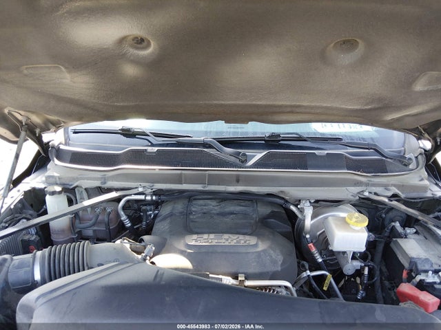 صورة 10 لـ 2021 RAM 2500 TRADESMAN 4X4 6'4 BOX