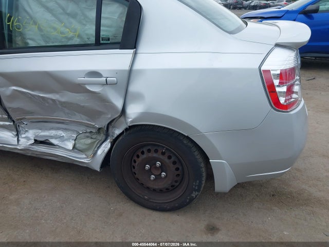 صورة 6 لـ 2012 Nissan SENTRA 2.0 S