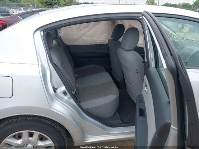 صورة 8 لـ 2012 Nissan SENTRA 2.0 S