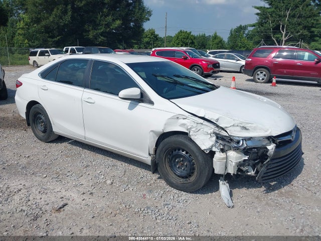 صورة 1 لـ 2016 Toyota CAMRY LE