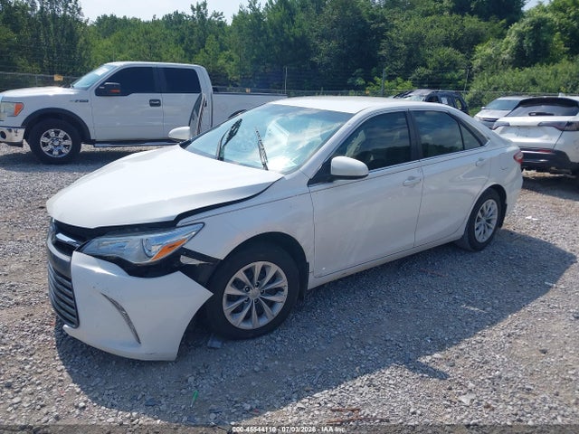 صورة 2 لـ 2016 Toyota CAMRY LE
