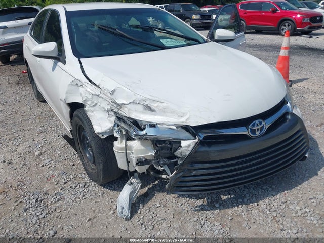 صورة 6 لـ 2016 Toyota CAMRY LE