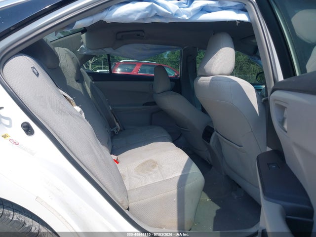 صورة 8 لـ 2016 Toyota CAMRY LE