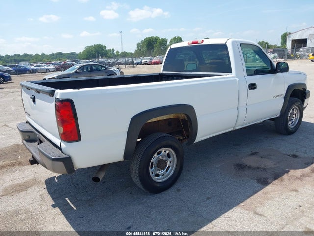 2006 Chevrolet SILVERADO 2500HD WORK TRUCK photo 4