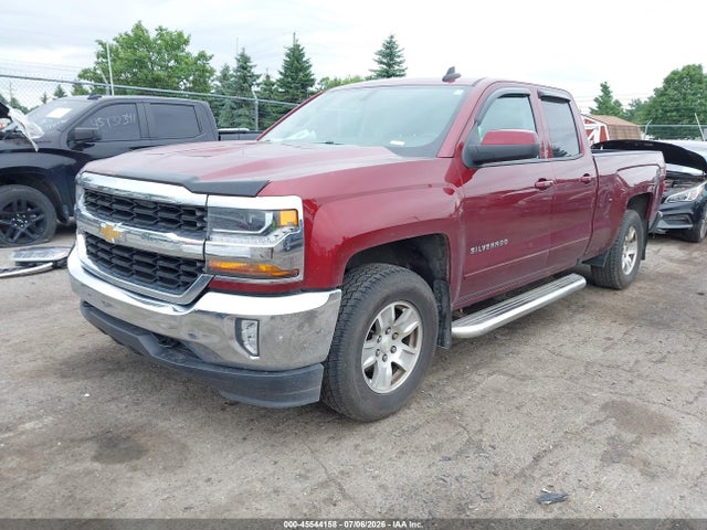 2017 Chevrolet SILVERADO 1500 LT — фото 2