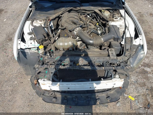 صورة 10 لـ 2015 FORD MUSTANG V6