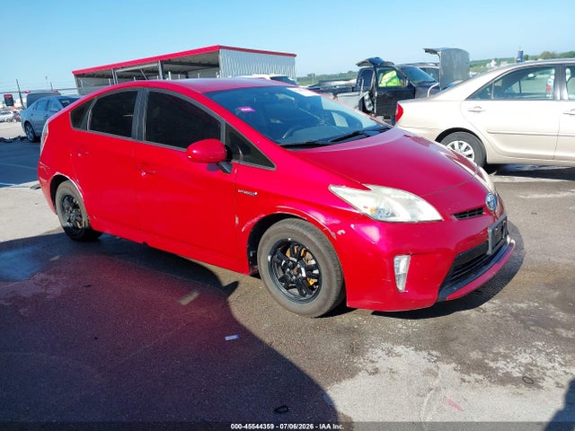 2014 TOYOTA PRIUS TWO