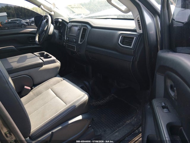 2019 NISSAN TITAN S 5