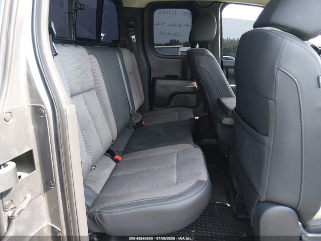 2019 NISSAN TITAN S 8