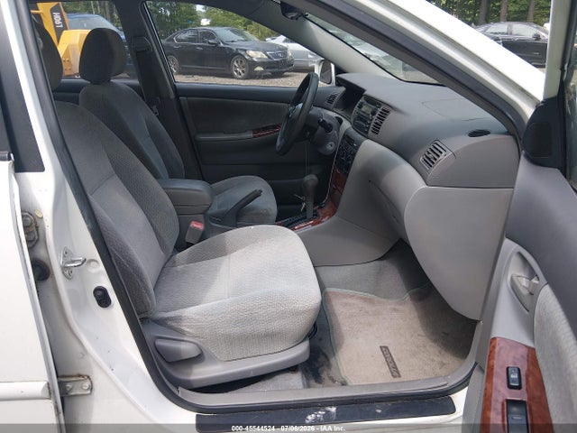 2004 Toyota COROLLA LE 照片 5