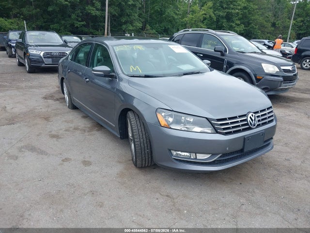 2015 VOLKSWAGEN PASSAT 2.0L TDI SEL PREMIUM