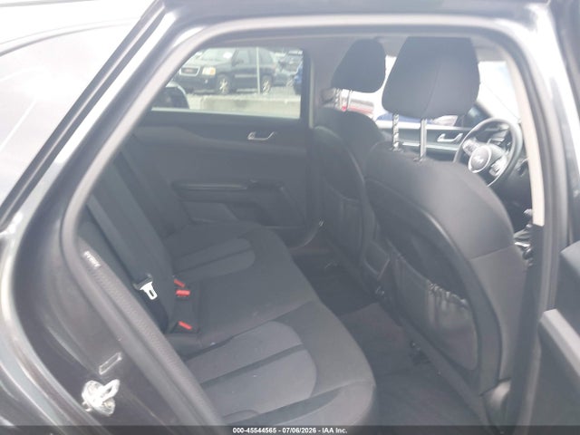صورة 8 لـ 2022 KIA K5 LXS