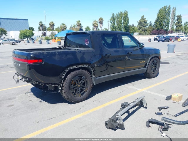 2023 Rivian R1T ADVENTURE QUAD MOTOR LARGE PACK photo 4
