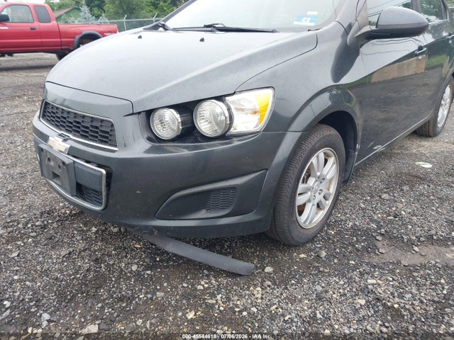 صورة 6 لـ 2014 Chevrolet SONIC LT AUTO