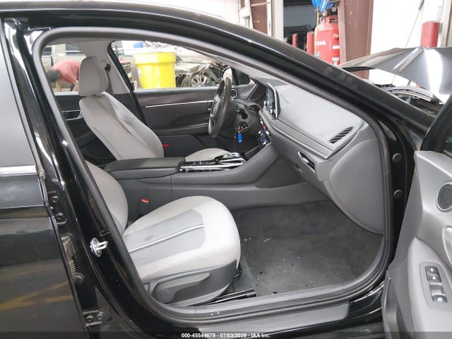 2021 Hyundai SONATA SE — миниатюра 5