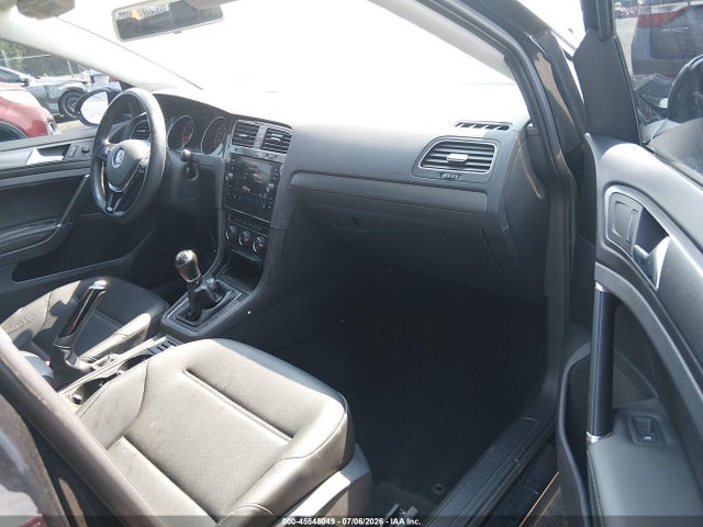 صورة 5 لـ 2018 Volkswagen GOLF TSI S/TSI SE