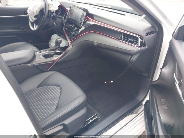 صورة 5 لـ 2023 Toyota CAMRY SE AWD
