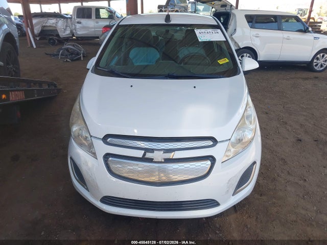 2015 Chevrolet SPARK EV 1LT — фото 6