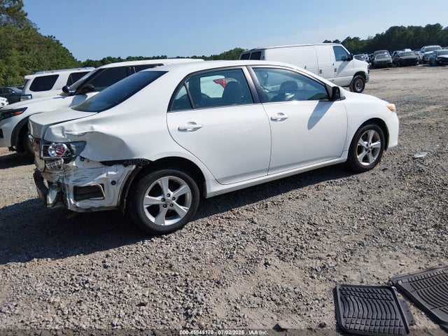 2013 Toyota COROLLA LE 照片 4
